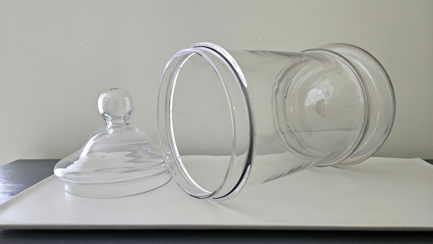 Large storage jar