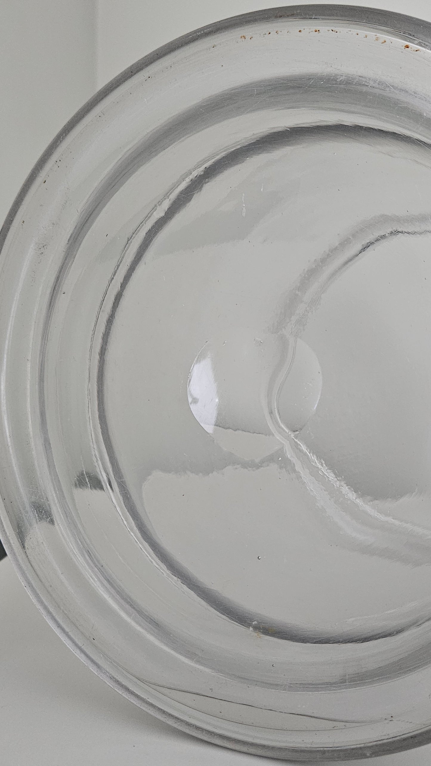 Large storage jar