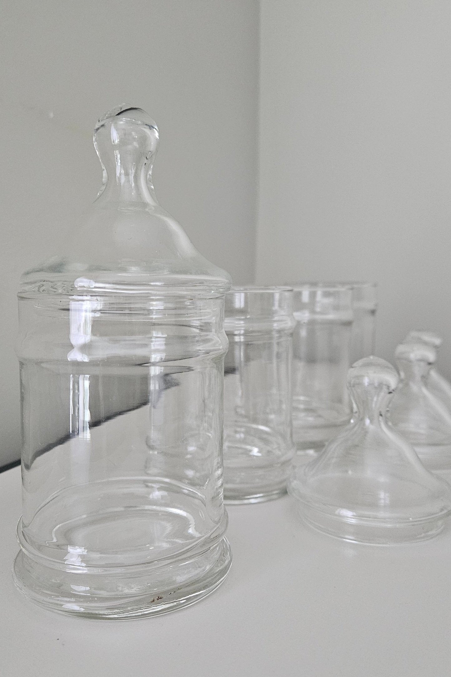 Storage jars set of 4