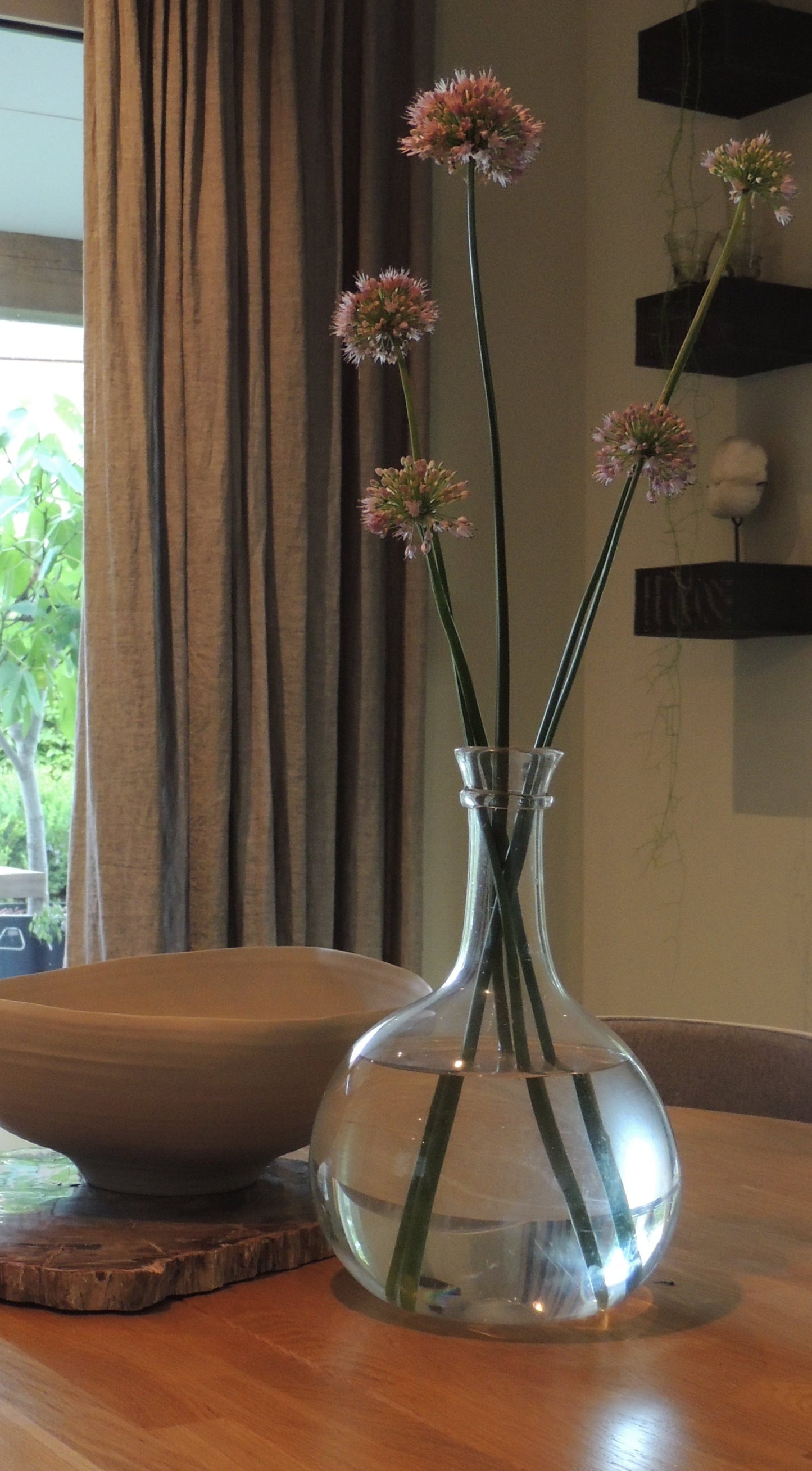 Glass carafe