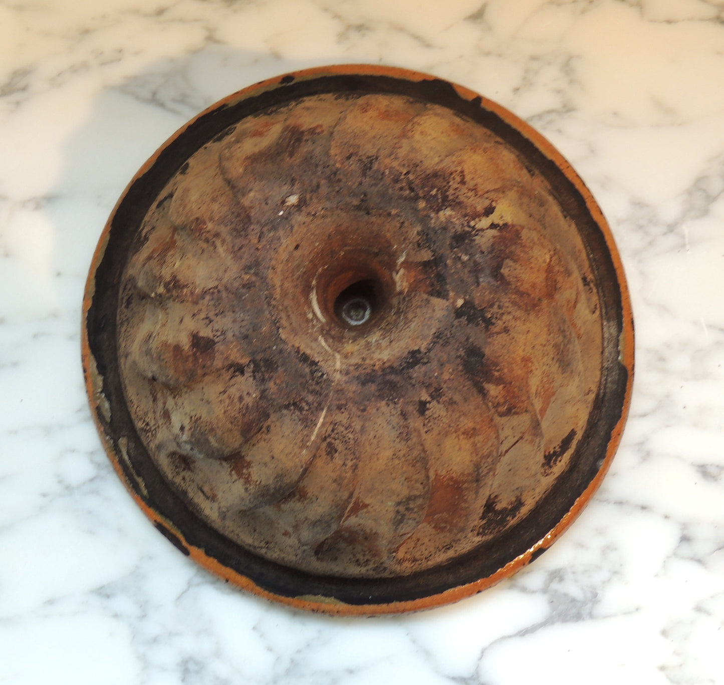 Antique baking tin