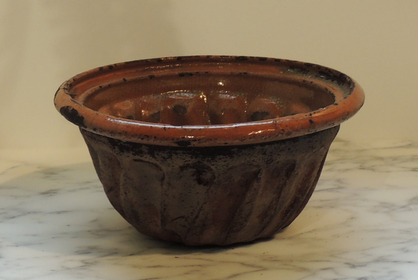 Antique baking tin