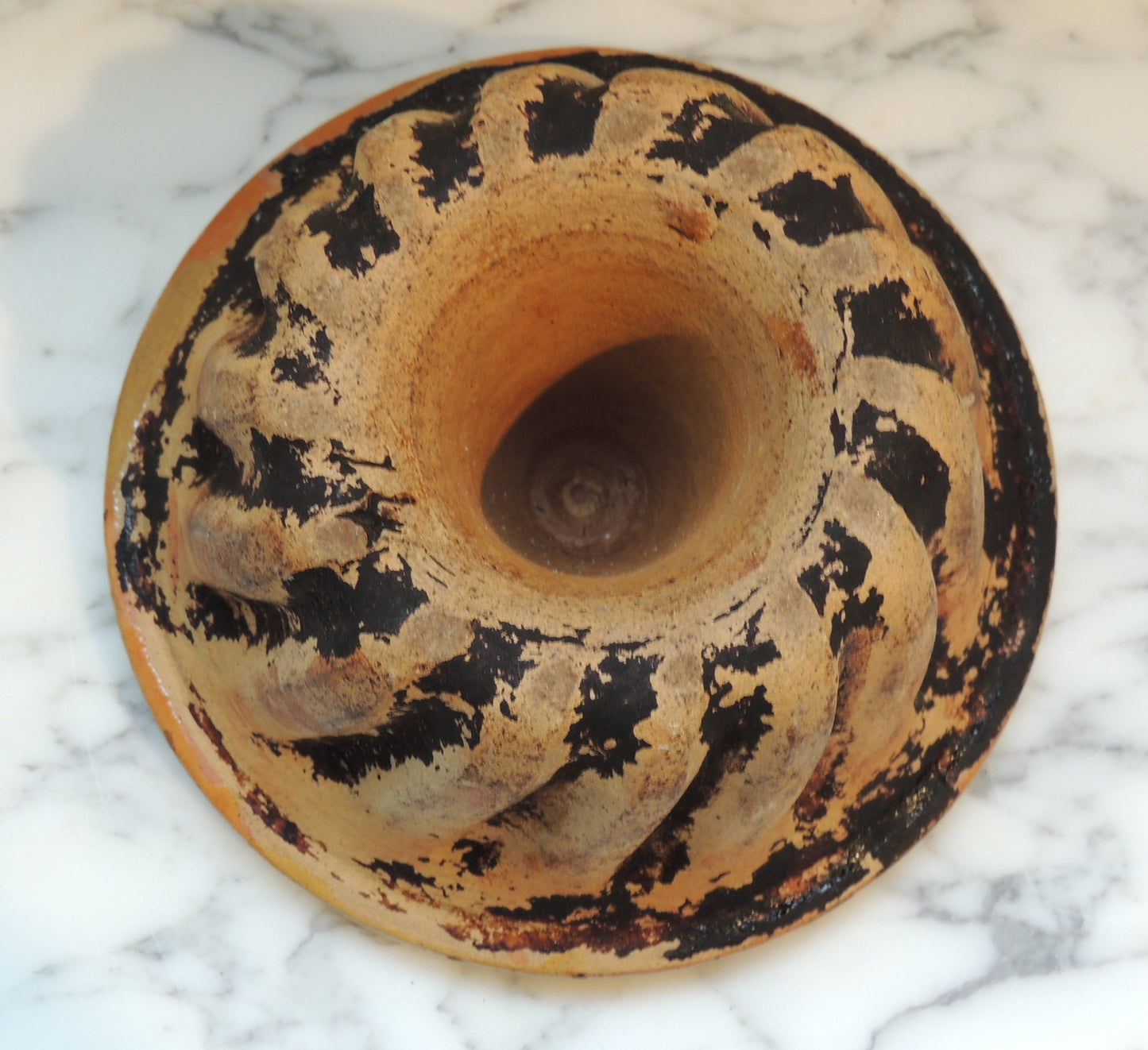 Antique baking tin